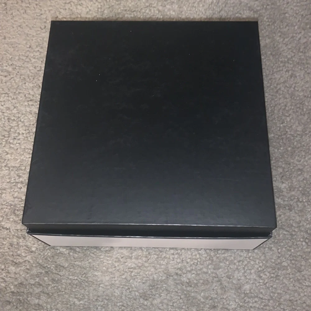 Chanel Box - Picture 5 of 6